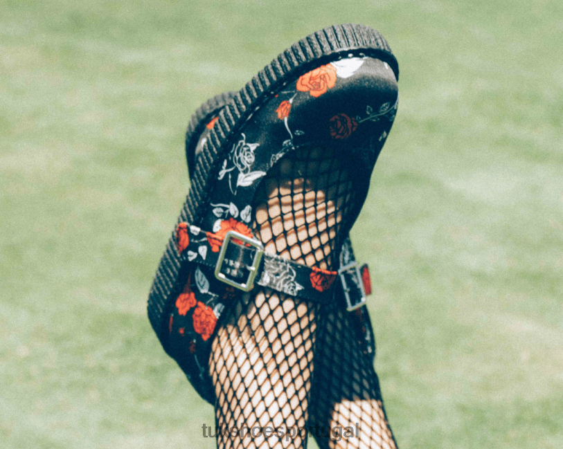 preto/vermelho calçados J6V0X158 rosa viva baixa mary jane mulheres T.U.K. Footwear