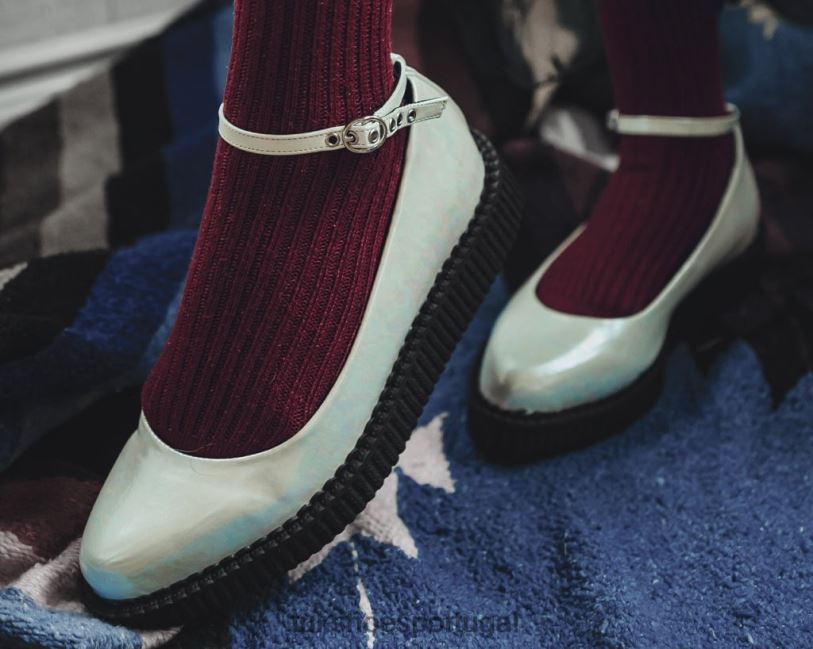 branco calçados J6V0X154 trepadeira lisa de balé pontiaguda mulheres T.U.K. Footwear