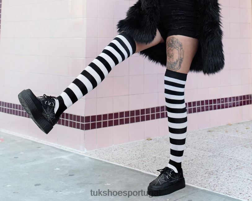 preto calçados J6V0X18 brilho teia de aranha viva mondo trepadeira mulheres T.U.K. Footwear